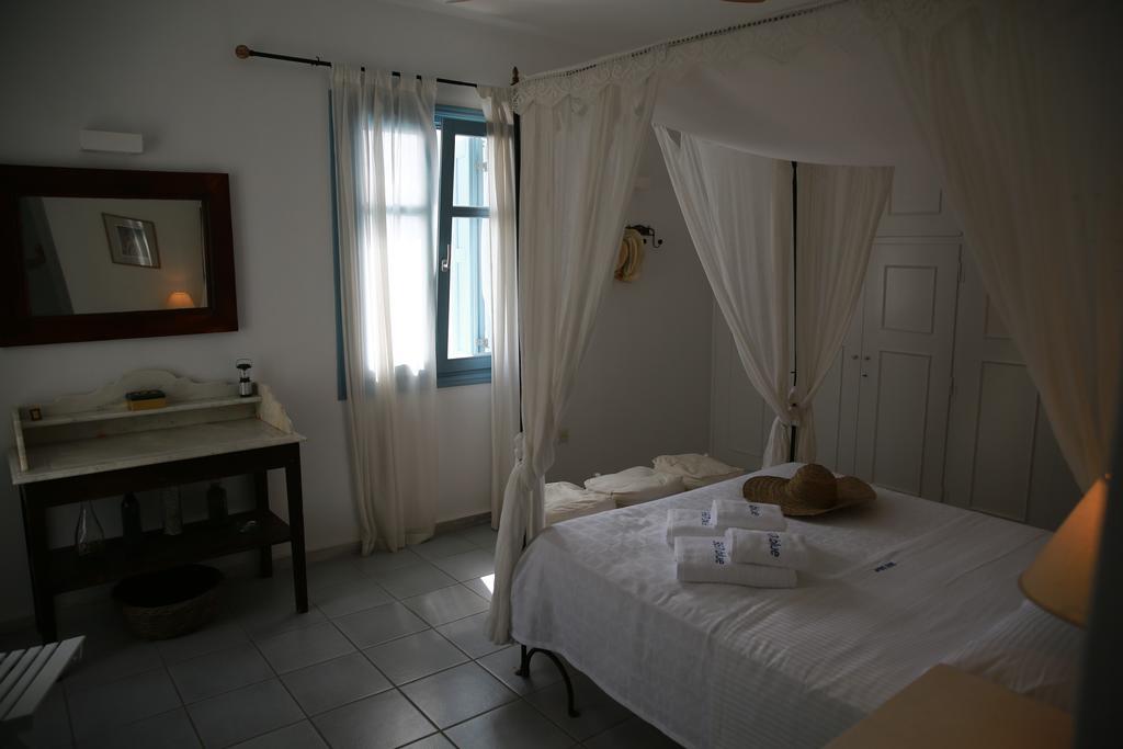 360 Blue Villa Fira  Bagian luar foto